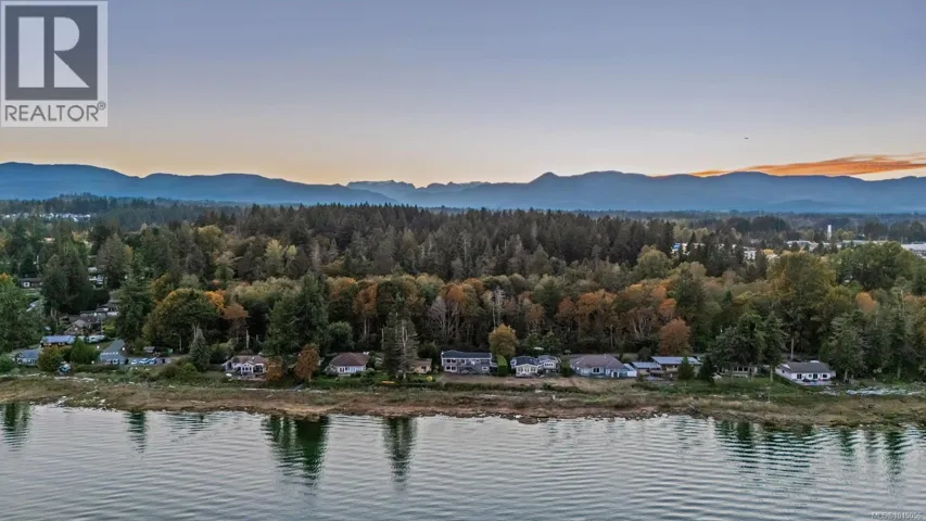 3440 Sandpiper Dr, Courtenay, British Columbia V9N9T9