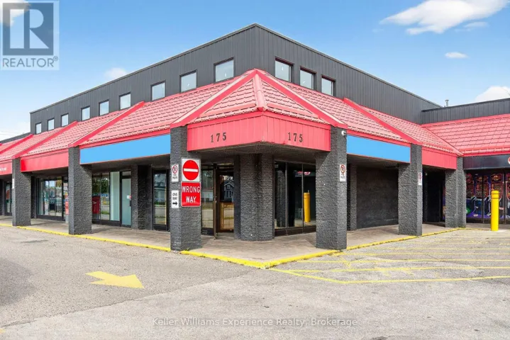 8 - 175 MAIN STREET, Penetanguishene, Ontario L9M1L8