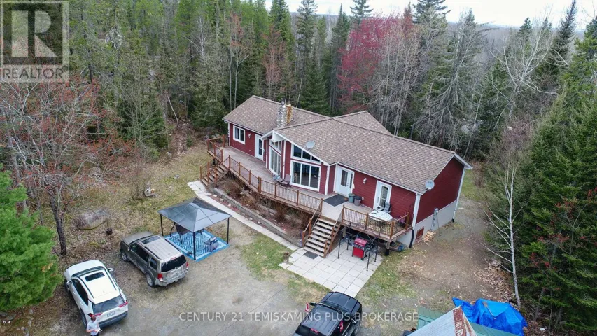 488011 CHAMBERLAIN 6 ROAD, Chamberlain, Ontario P0J1H0