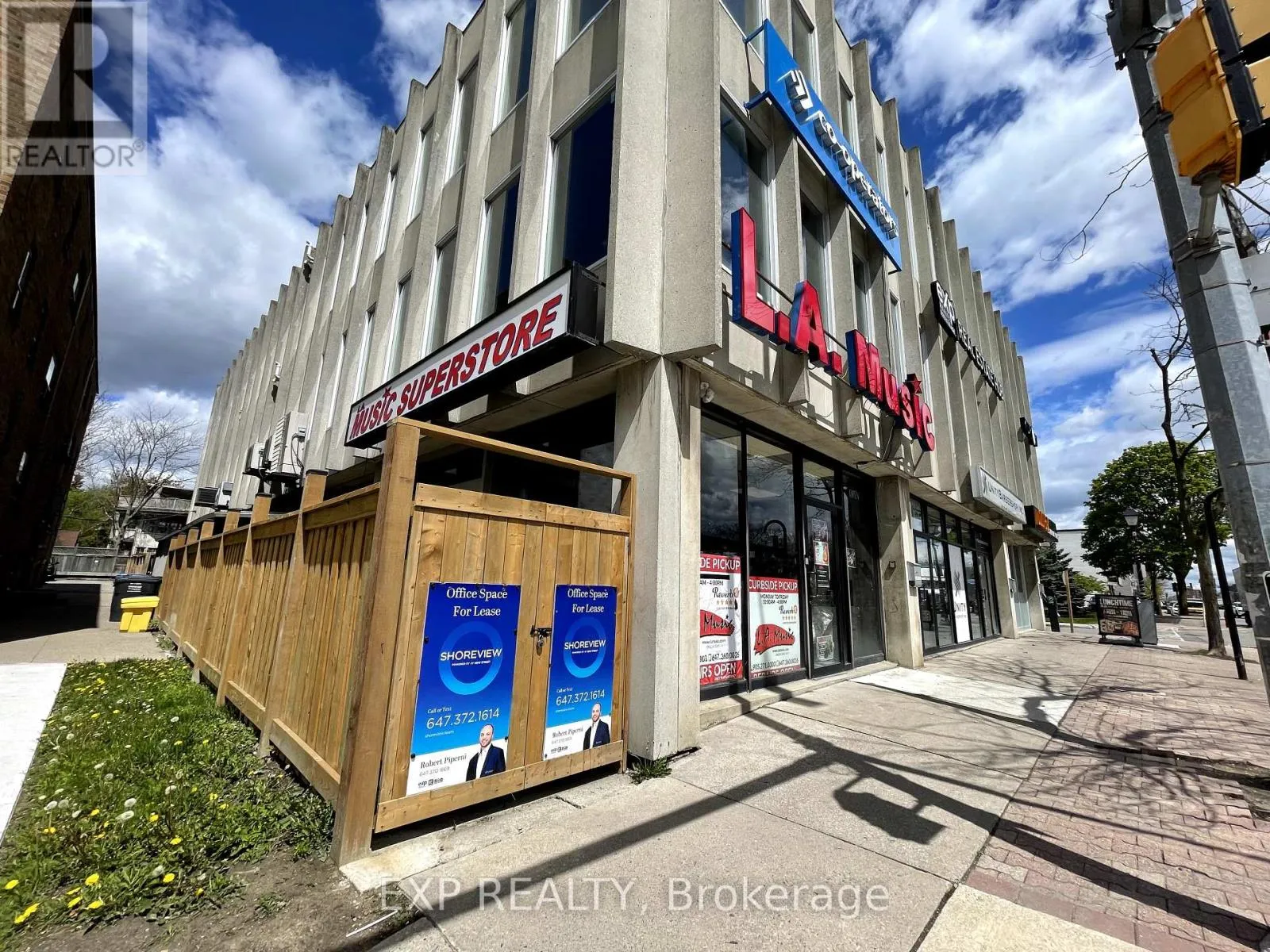 Commercial Sale For Sale