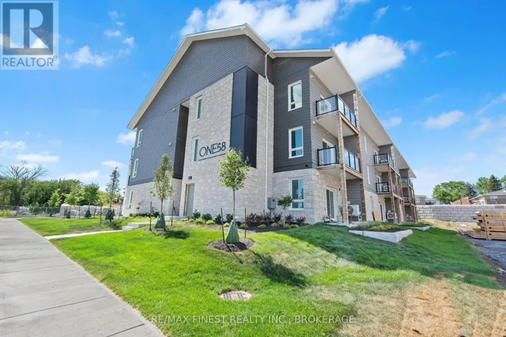 104 - 158 HERITAGE PARK DRIVE, Greater Napanee (Greater Napanee), Ontario K7R3X8