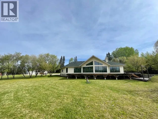 6701 15 Avenue, Edson, Alberta T7E1S3