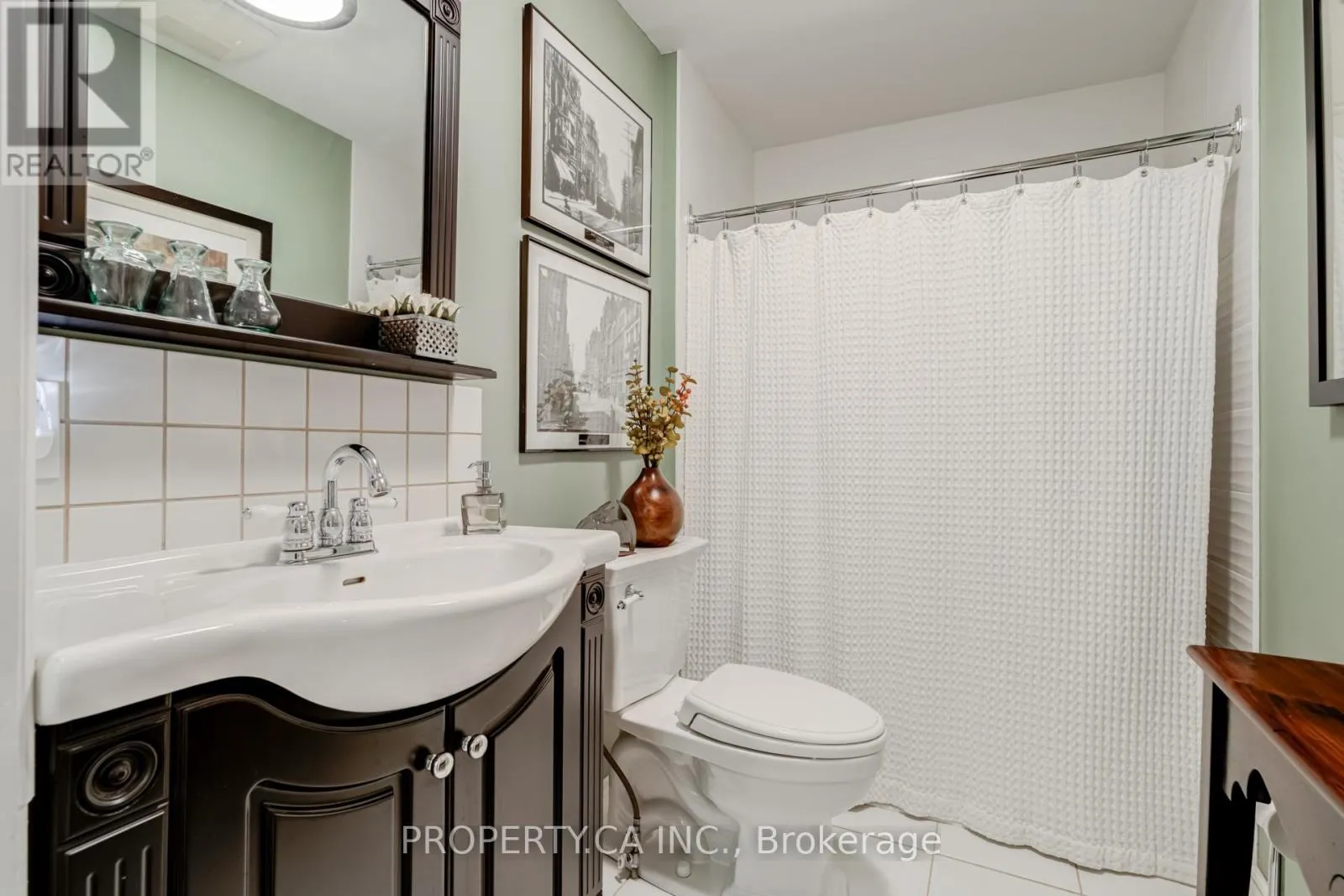 Commercial Sale For Sale
