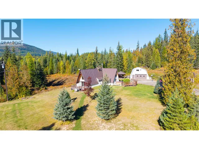 7698 3 Highway, Yahk, British Columbia V0B2P0