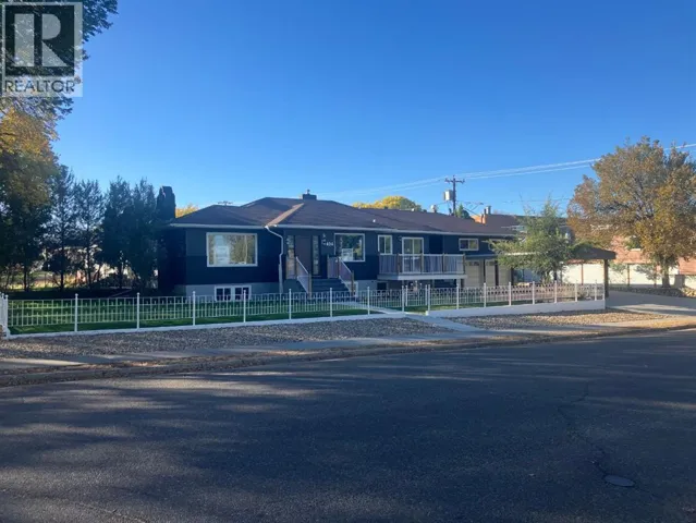 404 8 Street SW, Medicine Hat, Alberta T1A4M2