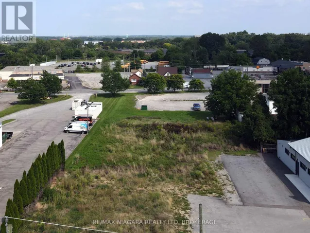 4354 DRUMMOND ROAD, Niagara Falls (Cherrywood), Ontario L2E6S3