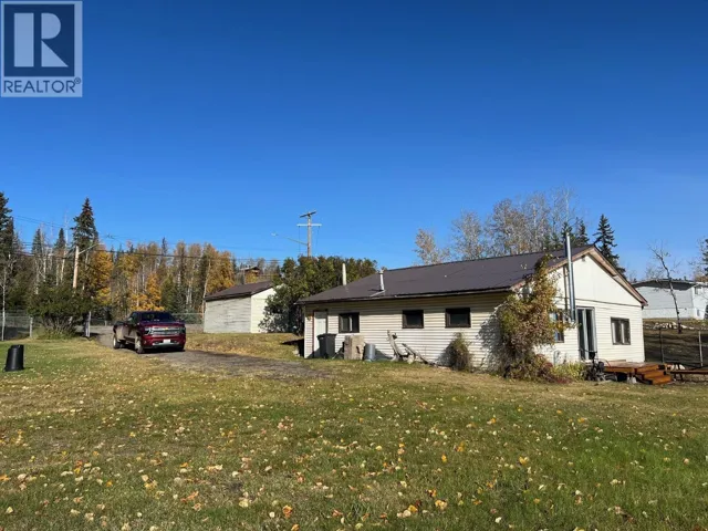 9201 CANYON DRIVE, Hudsons Hope, British Columbia V0C1V0
