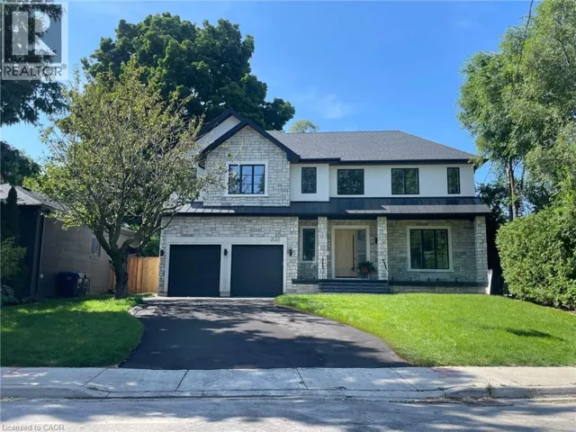 202 QUEEN Street W, Mississauga, Ontario L5H1L6