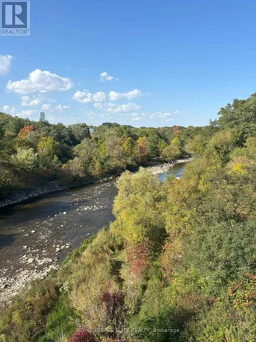 1631 EGLINTON AVENUE W, Mississauga (Erin Mills), Ontario L5M7C1