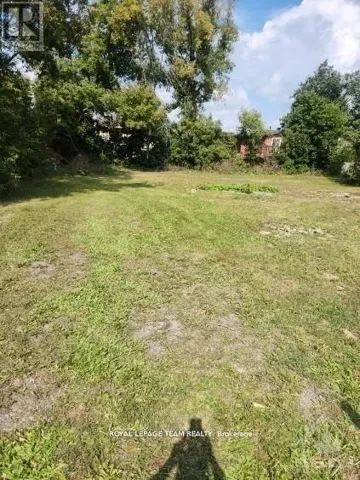 31 TOWNLINE ROAD, Carleton Place, Ontario K7C2E6