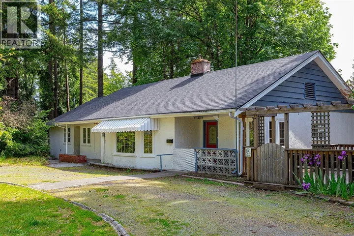 3056 Gibbins Rd, Duncan, British Columbia V9L1E4