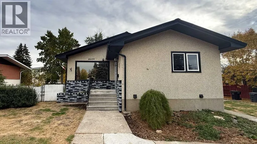 4609 52 Street, Olds, Alberta T4H1E8