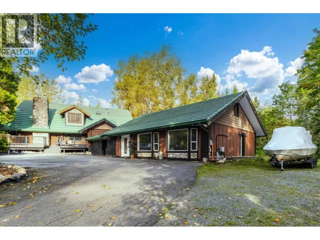 26651 CUNNINGHAM AVENUE, Maple Ridge, British Columbia V2W1M8