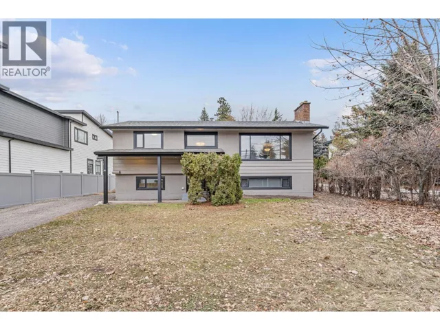 4611 Gordon Drive, Kelowna, British Columbia V1W1T5
