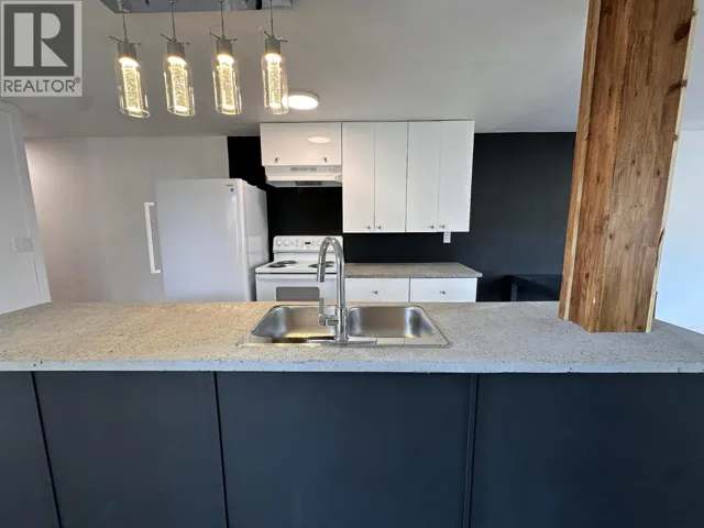 3999 Skaha Lake Road Unit# 34, Penticton, British Columbia V2A6J7