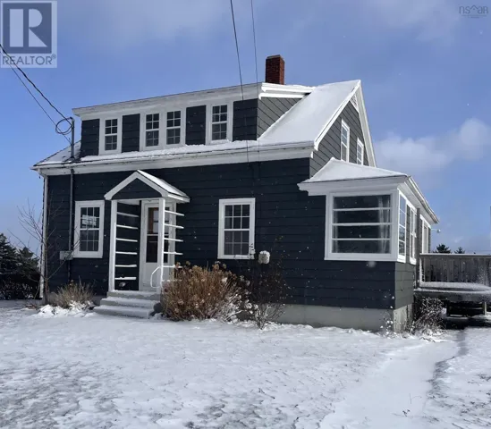 41 School Street, Lower West Pubnico, Nova Scotia B0W2C0