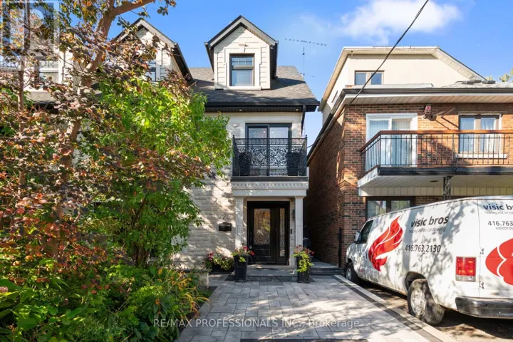 172 HUMBERCREST BOULEVARD, Toronto (Runnymede-Bloor West Village), Ontario M6S4L3