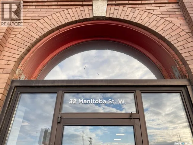 110 32 Manitoba STREET W, Moose Jaw, Saskatchewan S6H1P7