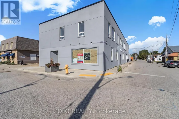 UNIT # 8 - 206 WELLINGTON STREET, Chatham-Kent (Chatham), Ontario N8A2X9
