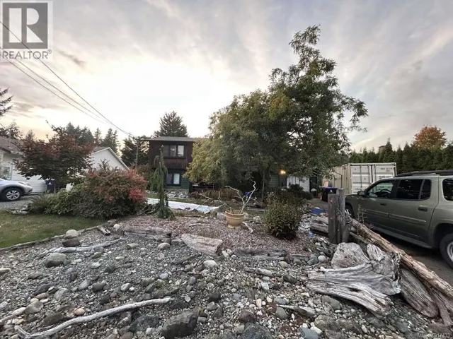 347 Pritchard Rd, Comox, British Columbia V9M2Y8