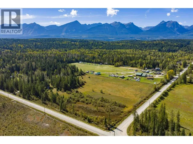 1757 Moberly School Road, Golden, British Columbia V0A1H2