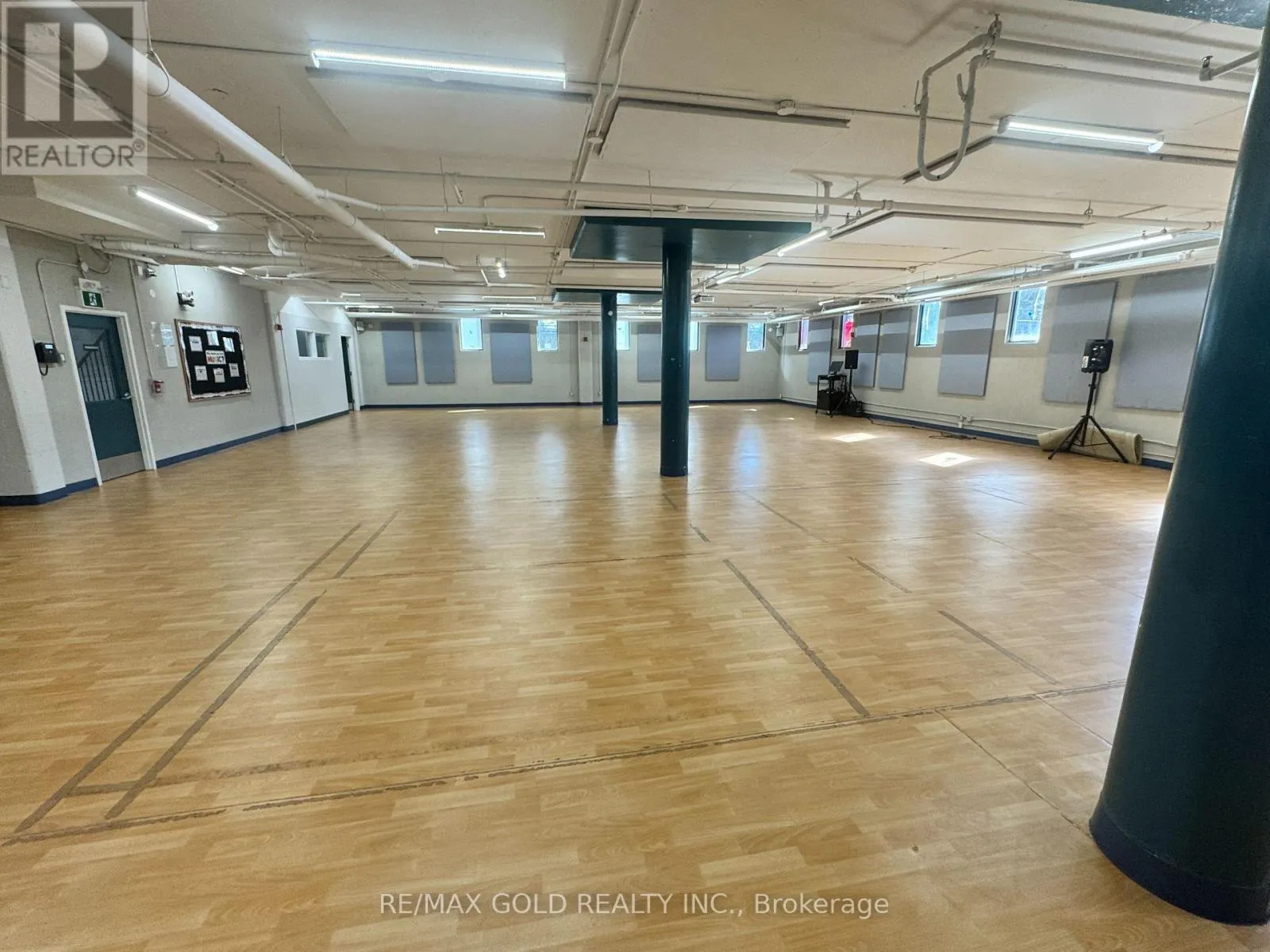 Commercial Sale For Sale