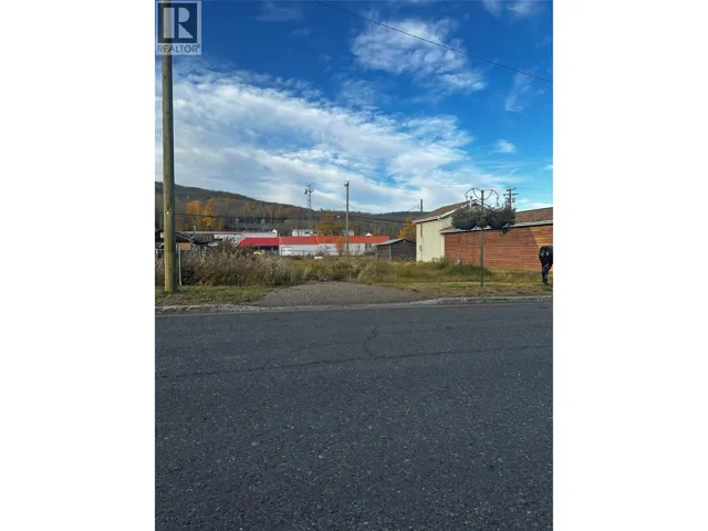 5016 49 Avenue, Chetwynd, British Columbia V0C1J0