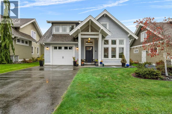 42 5251 Island Hwy W, Qualicum Beach, British Columbia V9K2C1