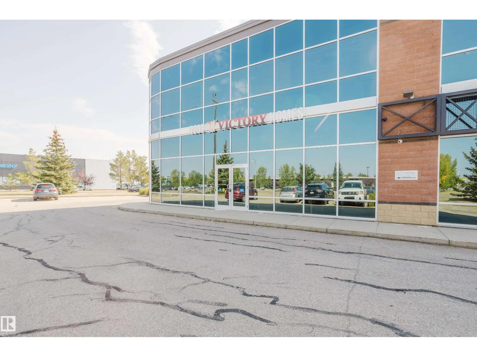 Commercial Sale For Sale