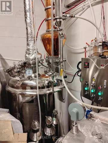 3 - 4536 MONTROSE ROAD, Niagara Falls (Ascot), Ontario L2H1K2