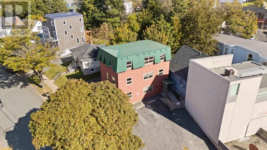 6189 Lady Hammond Road, Halifax, Nova Scotia B3K2R9