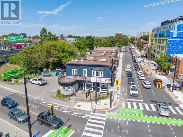 221 ECHO DRIVE, Ottawa, Ontario K1S1N1