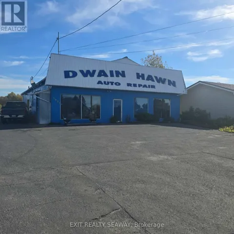 3037 PITT STREET, Cornwall, Ontario K6K1A9