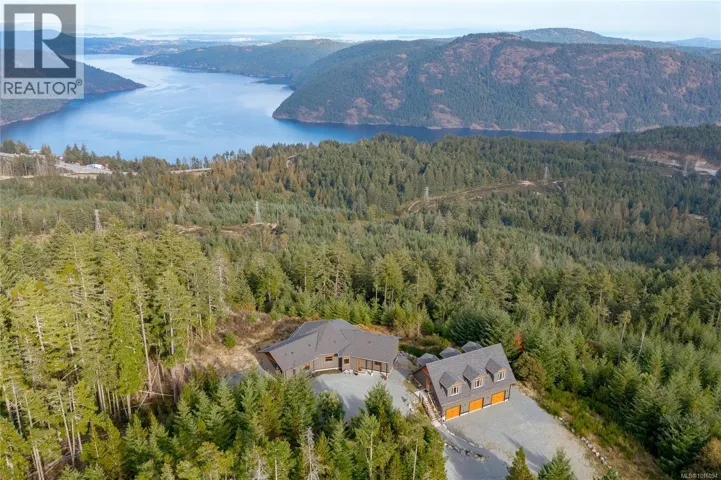 1490 Finlayson View Pl, Shawnigan Lake, British Columbia V0R2W3