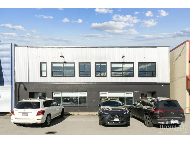 1 17537 56 AVENUE, Surrey, British Columbia V3S1C4