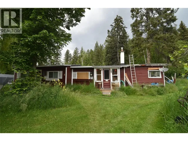 5057 BRADFORD Road, Skookumchuck, British Columbia V0B2E0