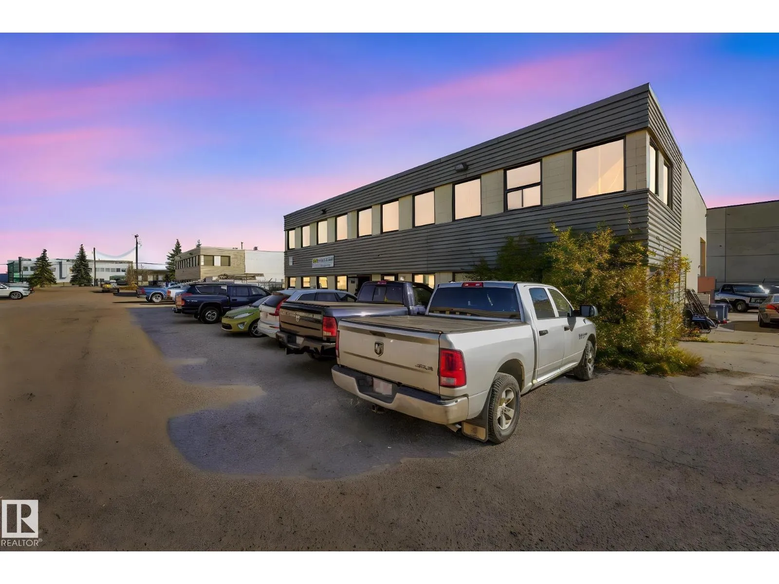 Commercial Sale For Sale