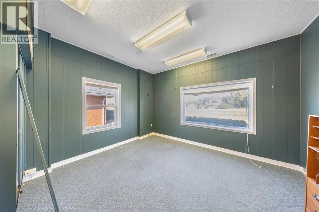 Commercial Sale For Sale