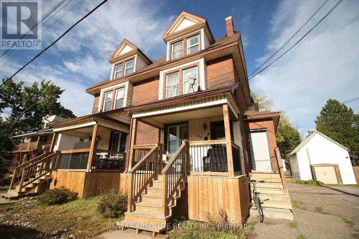 47 - 51 RAGLAN STREET N, Renfrew, Ontario K7V1N7