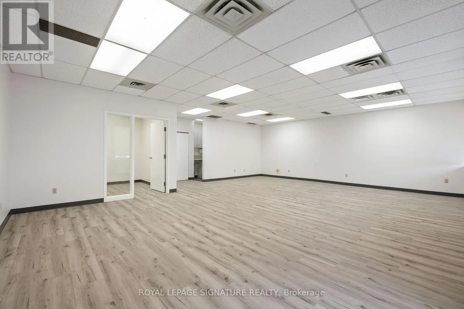 Commercial Sale For Sale