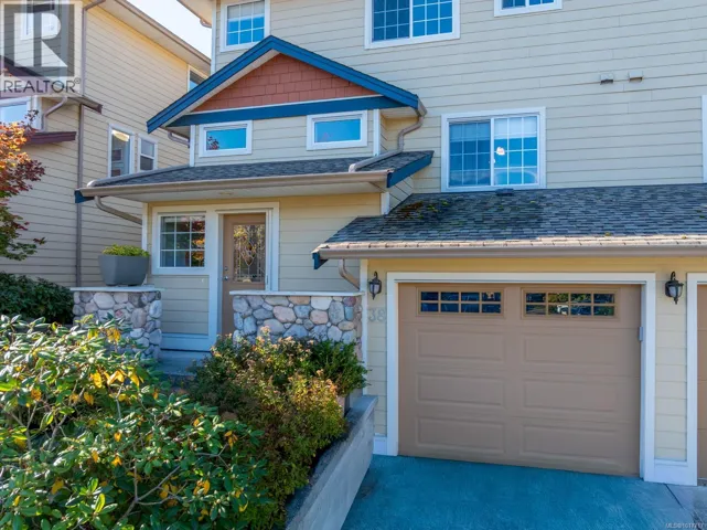 38 2728 1st St, Courtenay, British Columbia V9N4A4