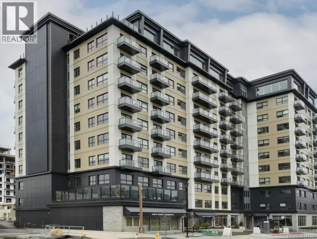 903 622 Admirals Rd, Esquimalt, British Columbia V9A2N7