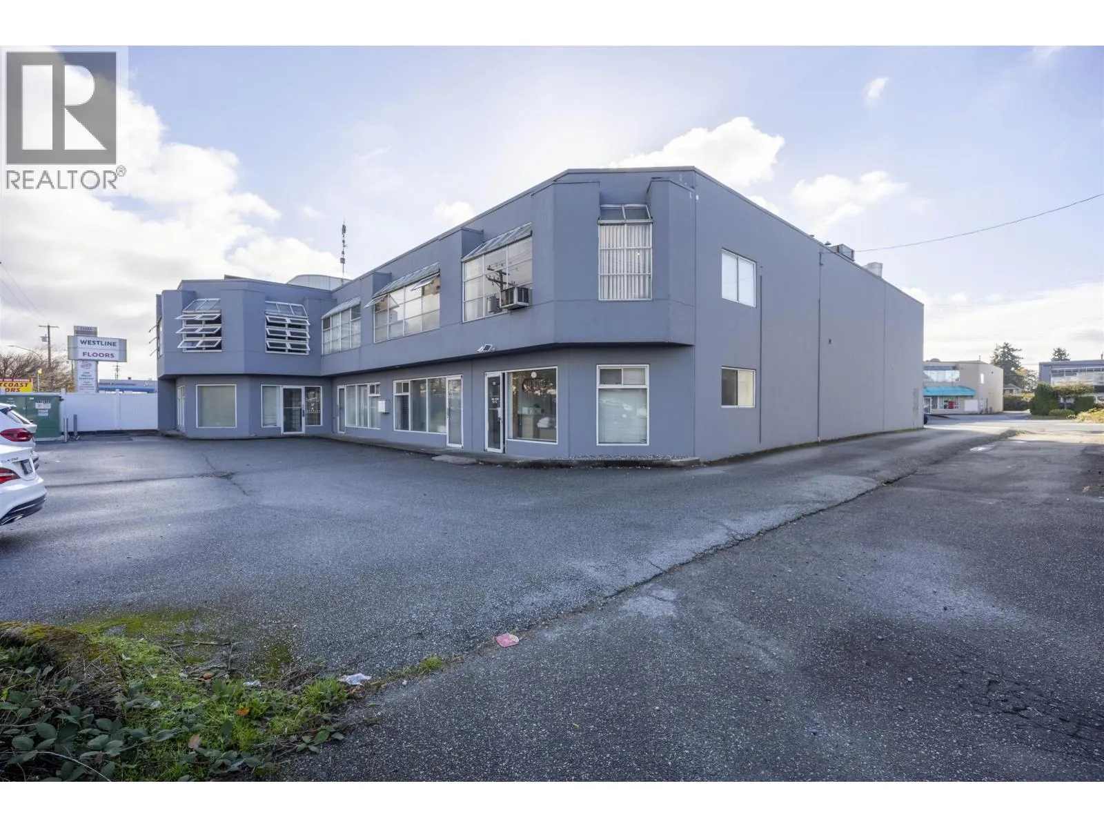 Commercial Sale For Sale