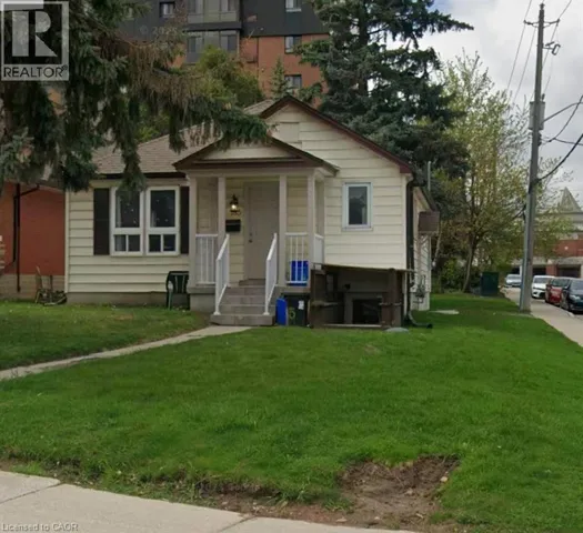 185 REGINA Street N, Waterloo, Ontario N2J3B4