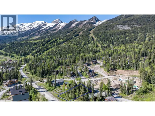 Lot 3 THOMPSON Crescent, Golden, British Columbia V0A1H1