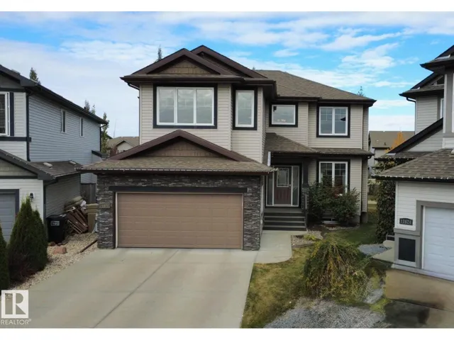 11628 16 AV SW SW, Edmonton, Alberta T6W1M9