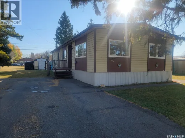 310 5th STREET W, Wilkie, Saskatchewan S0L2C0