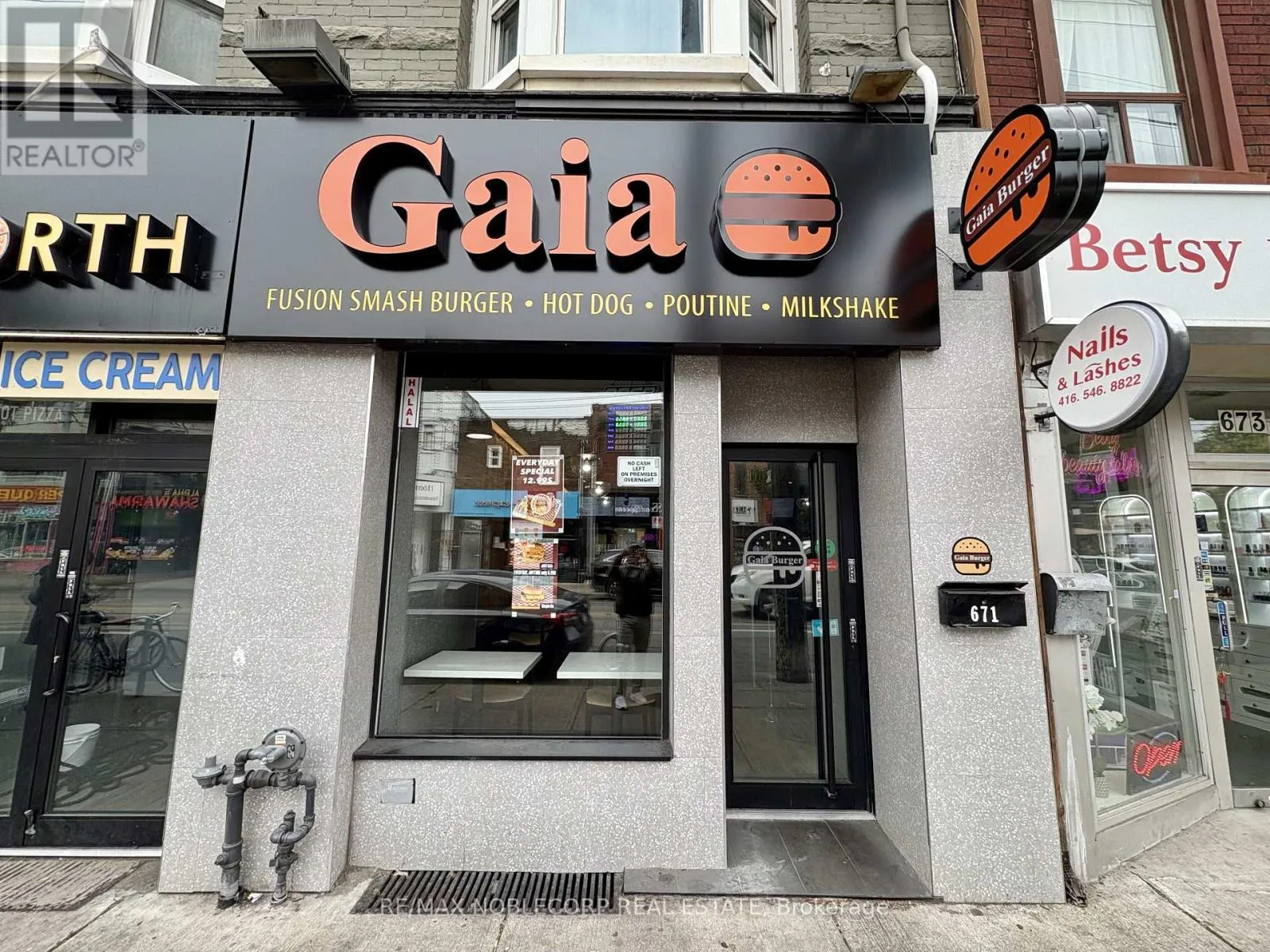 Commercial Sale For Sale