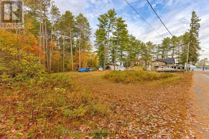 58 EAST STREET, Petawawa, Ontario K8H2N9
