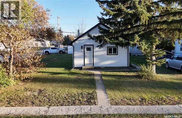 212 Garfield STREET, Davidson, Saskatchewan S0G1A0